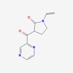 molecular formula C11H11N3O2 B2998688 3-(吡嗪-2-基羰基)-1-乙烯基吡咯烷-2-酮 CAS No. 910442-93-2