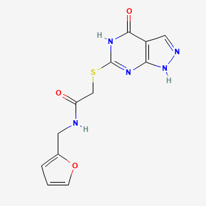 molecular formula C12H11N5O3S B2999233 N-(furan-2-ylmethyl)-2-((4-oxo-4,5-dihydro-1H-pyrazolo[3,4-d]pyrimidin-6-yl)thio)acetamide CAS No. 877630-19-8