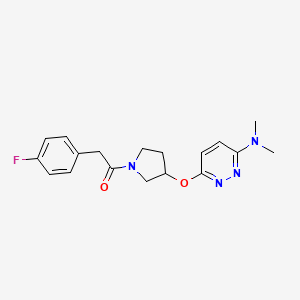 molecular formula C18H21FN4O2 B2999447 1-(3-((6-(Dimethylamino)pyridazin-3-yl)oxy)pyrrolidin-1-yl)-2-(4-fluorophenyl)ethanone CAS No. 2034224-79-6