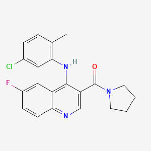 molecular formula C21H19ClFN3O B2999956 (4-((5-氯-2-甲基苯基)氨基)-6-氟喹啉-3-基)(吡咯烷-1-基)甲酮 CAS No. 1358266-98-4