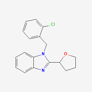 molecular formula C18H17ClN2O B3000065 2-{1-[(2-Chlorophenyl)methyl]benzimidazol-2-yl}oxolane CAS No. 891020-23-8