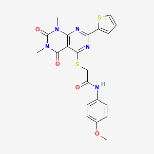 molecular formula C21H19N5O4S2 B3000882 2-((6,8-dimethyl-5,7-dioxo-2-(thiophen-2-yl)-5,6,7,8-tetrahydropyrimido[4,5-d]pyrimidin-4-yl)thio)-N-(4-methoxyphenyl)acetamide CAS No. 847191-77-9