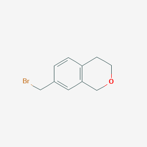 molecular formula C10H11BrO B3001482 7-(溴甲基)异色满 CAS No. 2228574-75-0