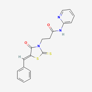 molecular formula C18H15N3O2S2 B3002364 (Z)-3-(5-benzylidene-4-oxo-2-thioxothiazolidin-3-yl)-N-(pyridin-2-yl)propanamide CAS No. 356572-79-7