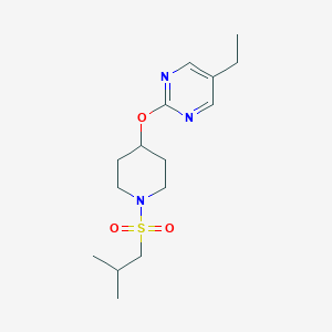 molecular formula C15H25N3O3S B3002593 5-Ethyl-2-[1-(2-methylpropylsulfonyl)piperidin-4-yl]oxypyrimidine CAS No. 2380088-47-9