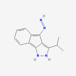 molecular formula C13H14N4 B3002603 3-(异丙基)茚并[2,3-d]吡唑-4-腙 CAS No. 109473-24-7