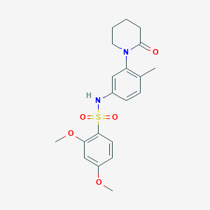 molecular formula C20H24N2O5S B3003343 2,4-dimethoxy-N-(4-methyl-3-(2-oxopiperidin-1-yl)phenyl)benzenesulfonamide CAS No. 941893-65-8