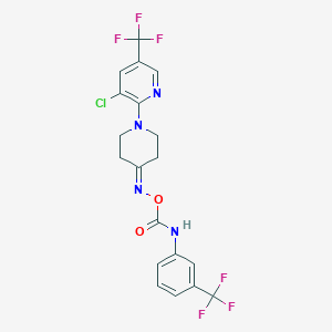 molecular formula C19H15ClF6N4O2 B3003817 N-{1-[3-chloro-5-(trifluoromethyl)-2-pyridinyl]tetrahydro-4-pyridinyliden}-N-({[3-(trifluoromethyl)anilino]carbonyl}oxy)amine CAS No. 306976-38-5