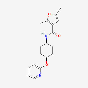 molecular formula C18H22N2O3 B3003924 2,5-dimethyl-N-((1r,4r)-4-(pyridin-2-yloxy)cyclohexyl)furan-3-carboxamide CAS No. 2034450-30-9