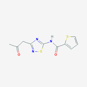 molecular formula C10H9N3O2S2 B3004257 N-[3-(2-oxopropyl)-1,2,4-thiadiazol-5-yl]thiophene-2-carboxamide CAS No. 693796-35-9