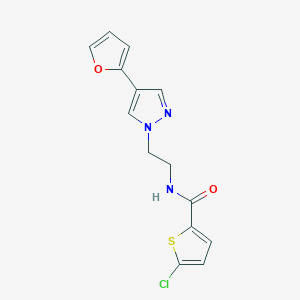 molecular formula C14H12ClN3O2S B3004558 5-chloro-N-(2-(4-(furan-2-yl)-1H-pyrazol-1-yl)ethyl)thiophene-2-carboxamide CAS No. 2034511-99-2