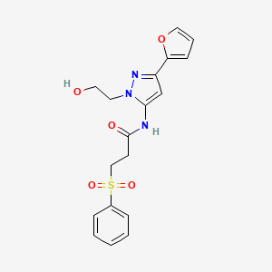molecular formula C18H19N3O5S B3004702 N-(3-(furan-2-yl)-1-(2-hydroxyethyl)-1H-pyrazol-5-yl)-3-(phenylsulfonyl)propanamide CAS No. 1219914-32-5