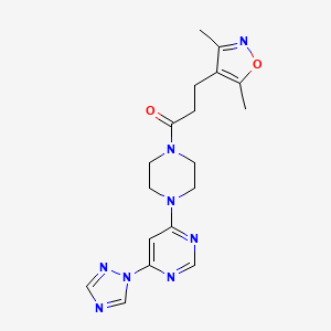 molecular formula C18H22N8O2 B3005055 1-(4-(6-(1H-1,2,4-triazol-1-yl)pyrimidin-4-yl)piperazin-1-yl)-3-(3,5-dimethylisoxazol-4-yl)propan-1-one CAS No. 1706003-94-2