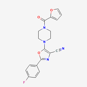 molecular formula C19H15FN4O3 B3006036 2-(4-Fluorophenyl)-5-(4-(furan-2-carbonyl)piperazin-1-yl)oxazole-4-carbonitrile CAS No. 903193-29-3
