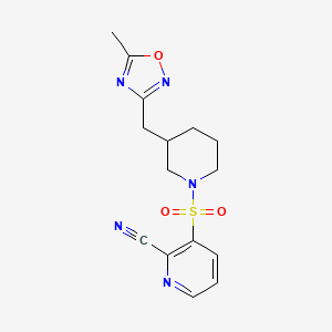 molecular formula C15H17N5O3S B3007611 3-({3-[(5-Methyl-1,2,4-oxadiazol-3-yl)methyl]piperidin-1-yl}sulfonyl)pyridine-2-carbonitrile CAS No. 1825718-20-4