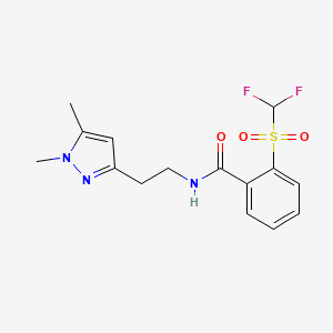 molecular formula C15H17F2N3O3S B3008822 2-((二氟甲基)磺酰基)-N-(2-(1,5-二甲基-1H-吡唑-3-基)乙基)苯甲酰胺 CAS No. 2034363-40-9