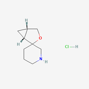 molecular formula C9H16ClNO B3008939 (1R,5S)-螺[3-氧代双环[3.1.0]己烷-2,3'-哌啶]；盐酸盐 CAS No. 2243503-11-7