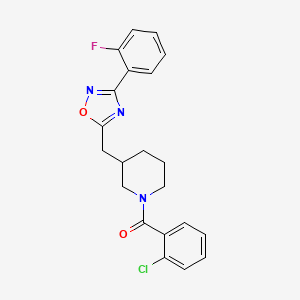 molecular formula C21H19ClFN3O2 B3009224 (2-Chlorophenyl)(3-((3-(2-fluorophenyl)-1,2,4-oxadiazol-5-yl)methyl)piperidin-1-yl)methanone CAS No. 1705134-84-4