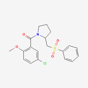 molecular formula C19H20ClNO4S B3009404 (5-氯-2-甲氧基苯基)(2-((苯磺酰基)甲基)吡咯烷-1-基)甲苯酮 CAS No. 1448069-36-0