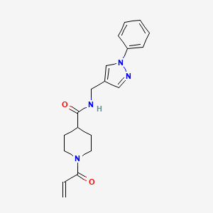 N-[(1-Phenylpyrazol-4-yl)methyl]-1-prop-2-enoylpiperidine-4-carboxamide