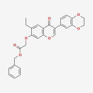 molecular formula C28H24O7 B3010348 Benzyl 2-[3-(2,3-dihydro-1,4-benzodioxin-6-yl)-6-ethyl-4-oxochromen-7-yl]oxyacetate CAS No. 610762-94-2
