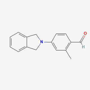 molecular formula C16H15NO B3010996 4-(1,3-二氢-2H-异吲哚-2-基)-2-甲基苯甲醛 CAS No. 347325-40-0