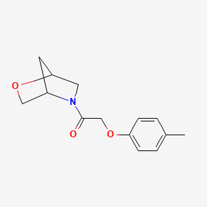 molecular formula C14H17NO3 B3011403 1-(2-氧杂-5-氮杂双环[2.2.1]庚烷-5-基)-2-(对甲苯氧基)乙酮 CAS No. 2034611-16-8