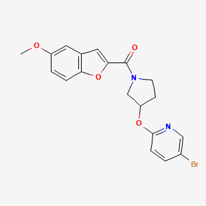(3-((5-Bromopyridin-2-yl)oxy)pyrrolidin-1-yl)(5-methoxybenzofuran-2-yl)methanone