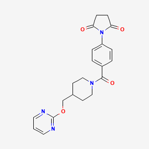 molecular formula C21H22N4O4 B3012395 1-[4-[4-(Pyrimidin-2-yloxymethyl)piperidine-1-carbonyl]phenyl]pyrrolidine-2,5-dione CAS No. 2380059-56-1
