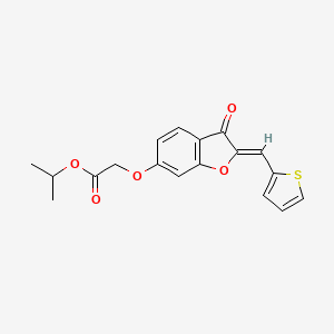 molecular formula C18H16O5S B3012995 (Z)-异丙基 2-((3-氧代-2-(噻吩-2-基亚甲基)-2,3-二氢苯并呋喃-6-基)氧基)乙酸酯 CAS No. 623121-60-8