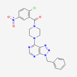 molecular formula C22H19ClN8O3 B3013155 (4-(3-benzyl-3H-[1,2,3]triazolo[4,5-d]pyrimidin-7-yl)piperazin-1-yl)(2-chloro-5-nitrophenyl)methanone CAS No. 941887-77-0