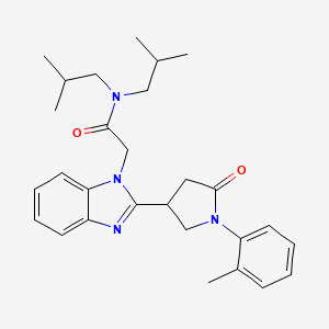 molecular formula C28H36N4O2 B3013314 2-{2-[1-(2-methylphenyl)-5-oxopyrrolidin-3-yl]benzimidazolyl}-N,N-bis(2-methyl propyl)acetamide CAS No. 942862-49-9