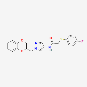molecular formula C20H18FN3O3S B3013345 N-(1-((2,3-二氢苯并[b][1,4]二氧杂环-2-基)甲基)-1H-吡唑-4-基)-2-((4-氟苯基)硫代)乙酰胺 CAS No. 1797336-39-0