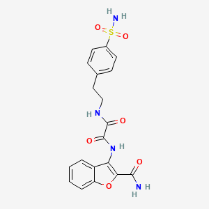 molecular formula C19H18N4O6S B3013425 N1-(2-氨基甲酰基苯并呋喃-3-基)-N2-(4-磺酰胺基苯乙基)草酰胺 CAS No. 920360-33-4