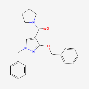 molecular formula C22H23N3O2 B3013518 (1-benzyl-3-(benzyloxy)-1H-pyrazol-4-yl)(pyrrolidin-1-yl)methanone CAS No. 1013766-17-0