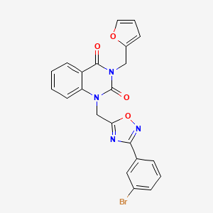 molecular formula C22H15BrN4O4 B3014358 1-((3-(3-溴苯基)-1,2,4-恶二唑-5-基)甲基)-3-(呋喃-2-基甲基)喹唑啉-2,4(1H,3H)-二酮 CAS No. 1207036-35-8