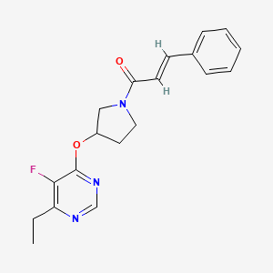 (E)-1-(3-((6-ethyl-5-fluoropyrimidin-4-yl)oxy)pyrrolidin-1-yl)-3-phenylprop-2-en-1-one