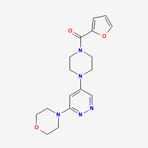 molecular formula C17H21N5O3 B3014930 呋喃-2-基(4-(6-吗啉并吡嗪-4-基)哌嗪-1-基)甲酮 CAS No. 1797722-55-4