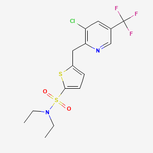 molecular formula C15H16ClF3N2O2S2 B3015170 5-{[3-氯-5-(三氟甲基)-2-吡啶基]甲基}-N,N-二乙基-2-噻吩磺酰胺 CAS No. 344278-38-2