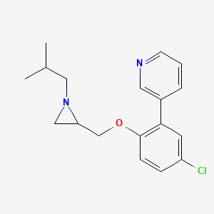molecular formula C18H21ClN2O B3015432 3-[5-Chloro-2-[[1-(2-methylpropyl)aziridin-2-yl]methoxy]phenyl]pyridine CAS No. 2418669-79-9
