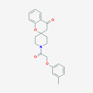 molecular formula C22H23NO4 B3016538 1'-(2-(间甲苯氧基)乙酰基)螺[色满-2,4'-哌啶]-4-酮 CAS No. 887467-32-5