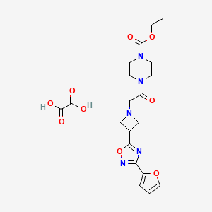 molecular formula C20H25N5O9 B3017038 Ethyl 4-(2-(3-(3-(furan-2-yl)-1,2,4-oxadiazol-5-yl)azetidin-1-yl)acetyl)piperazine-1-carboxylate oxalate CAS No. 1448036-04-1