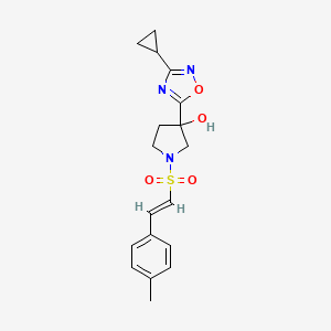 molecular formula C18H21N3O4S B3017061 3-(3-Cyclopropyl-1,2,4-oxadiazol-5-yl)-1-[(E)-2-(4-methylphenyl)ethenyl]sulfonylpyrrolidin-3-ol CAS No. 2111909-51-2