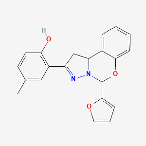 molecular formula C21H18N2O3 B3017167 2-(5-(furan-2-yl)-5,10b-dihydro-1H-benzo[e]pyrazolo[1,5-c][1,3]oxazin-2-yl)-4-methylphenol CAS No. 899728-93-9