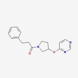 molecular formula C17H19N3O2 B3017224 3-苯基-1-(3-(嘧啶-4-氧基)吡咯烷-1-基)丙-1-酮 CAS No. 2034580-46-4