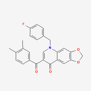 molecular formula C26H20FNO4 B3017457 7-(3,4-dimethylbenzoyl)-5-(4-fluorobenzyl)[1,3]dioxolo[4,5-g]quinolin-8(5H)-one CAS No. 904451-04-3