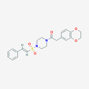 2-(2,3-Dihydro-1,4-benzodioxin-6-yl)-1-[4-[(E)-2-phenylethenyl]sulfonylpiperazin-1-yl]ethanone