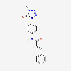 molecular formula C17H15N5O2 B3018725 N-(4-(4-methyl-5-oxo-4,5-dihydro-1H-tetrazol-1-yl)phenyl)cinnamamide CAS No. 1396891-63-6
