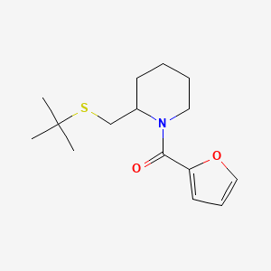 molecular formula C15H23NO2S B3018777 (2-((叔丁基硫代)甲基)哌啶-1-基)(呋喃-2-基)甲酮 CAS No. 2034313-41-0