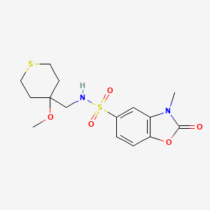 molecular formula C15H20N2O5S2 B3018807 N-((4-甲氧基四氢-2H-噻吡喃-4-基)甲基)-3-甲基-2-氧代-2,3-二氢苯并[d]恶唑-5-磺酰胺 CAS No. 2034486-74-1